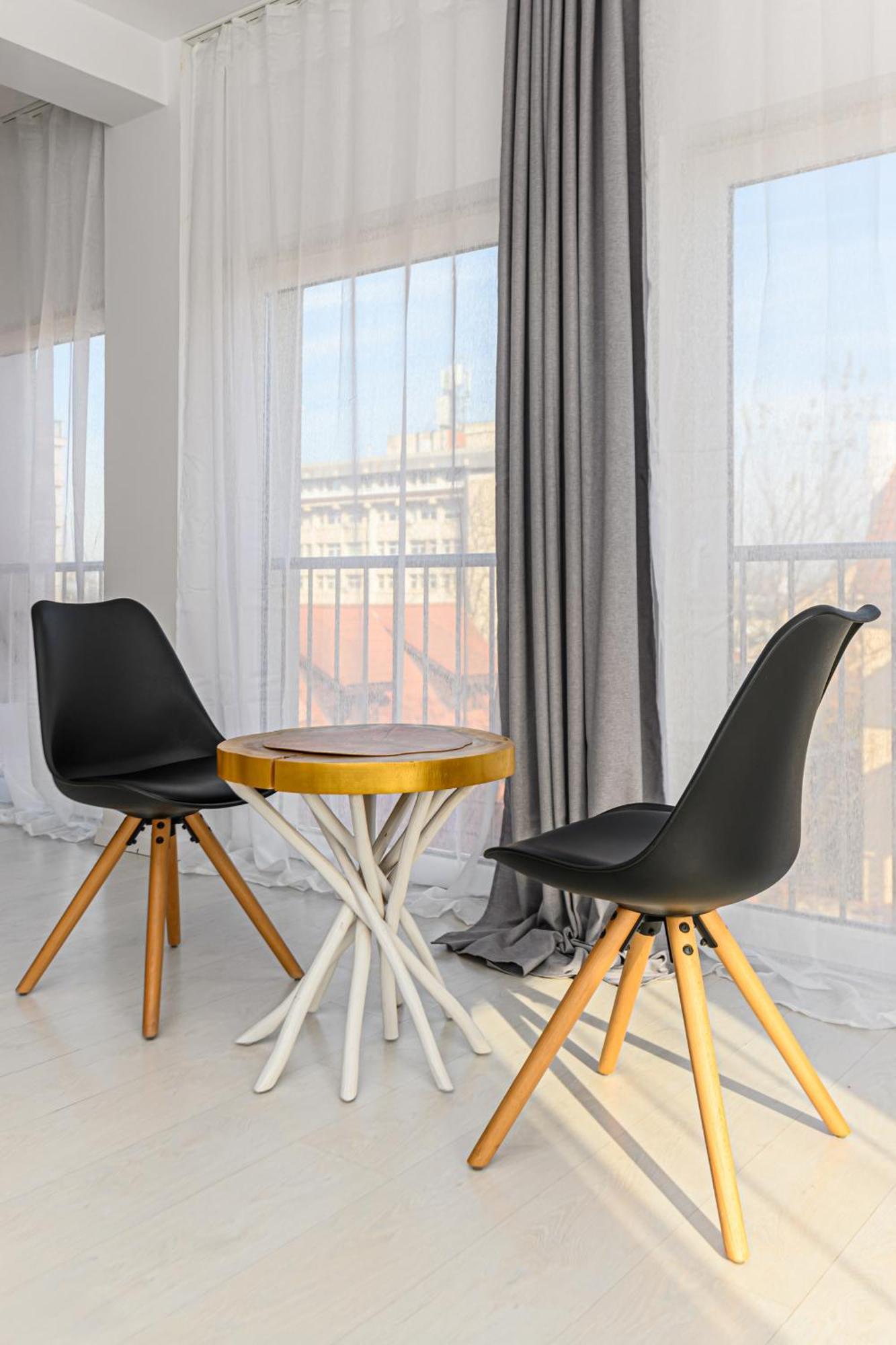 Harmony - Center Apartment Brasov